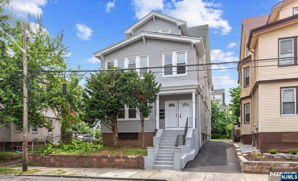 1st image of 111 113 Huntington Ter, Newark, NJ 07112 | MLS# 26027544