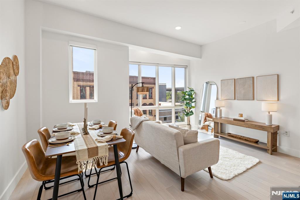 332 Newark Avenue 4A - Photo 3