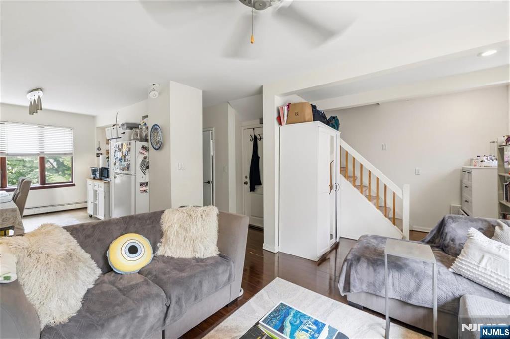 715 5TH ST 5th Street - Photo 5