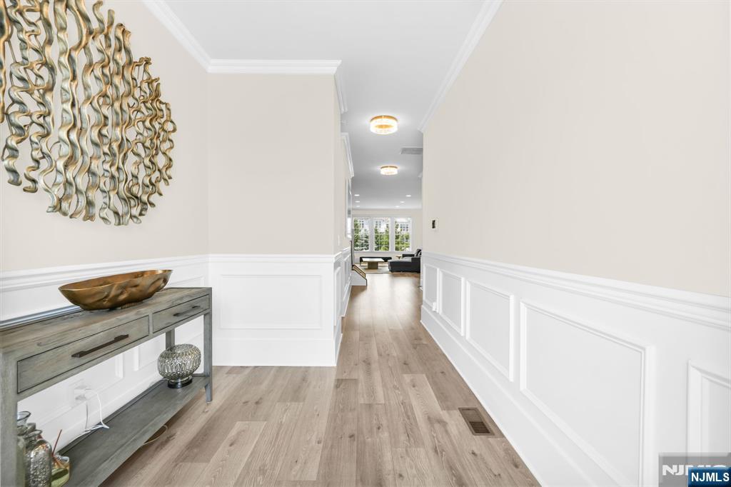 6 Hickory Court — photo 4