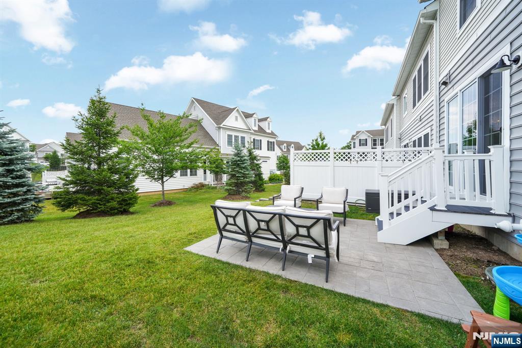 6 Hickory Court — photo 33