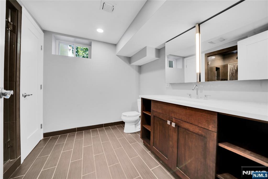 3 Bromley Court — photo 37