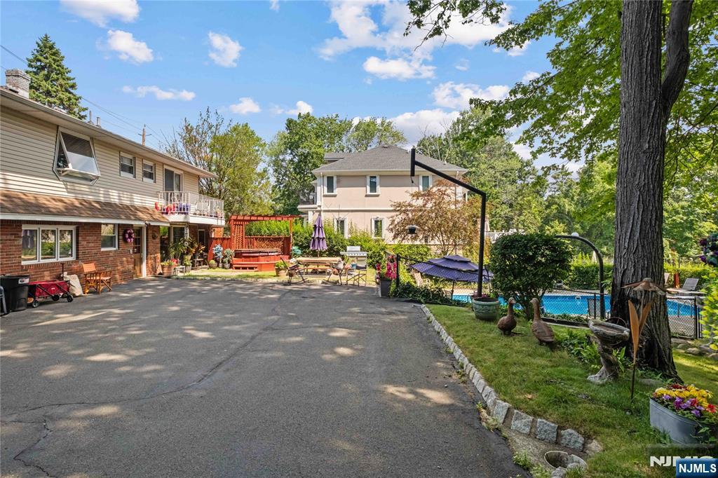 1468 Alps Road - Photo 5