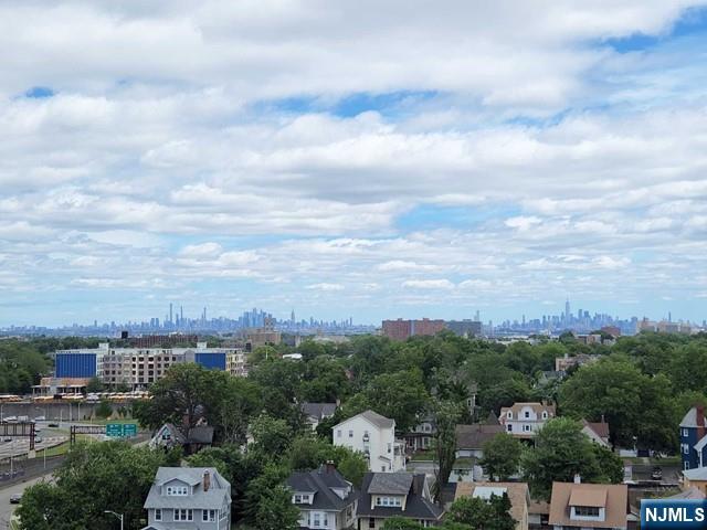 70 S Munn Avenue 905 - Photo 1