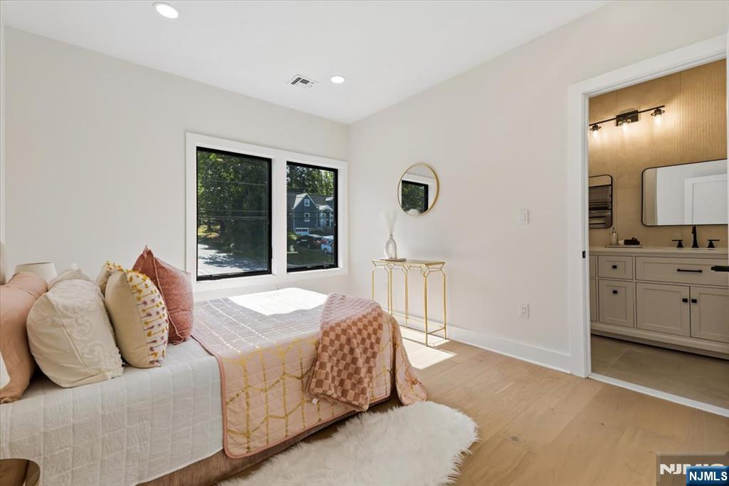 29 Sycamore Avenue — photo 35