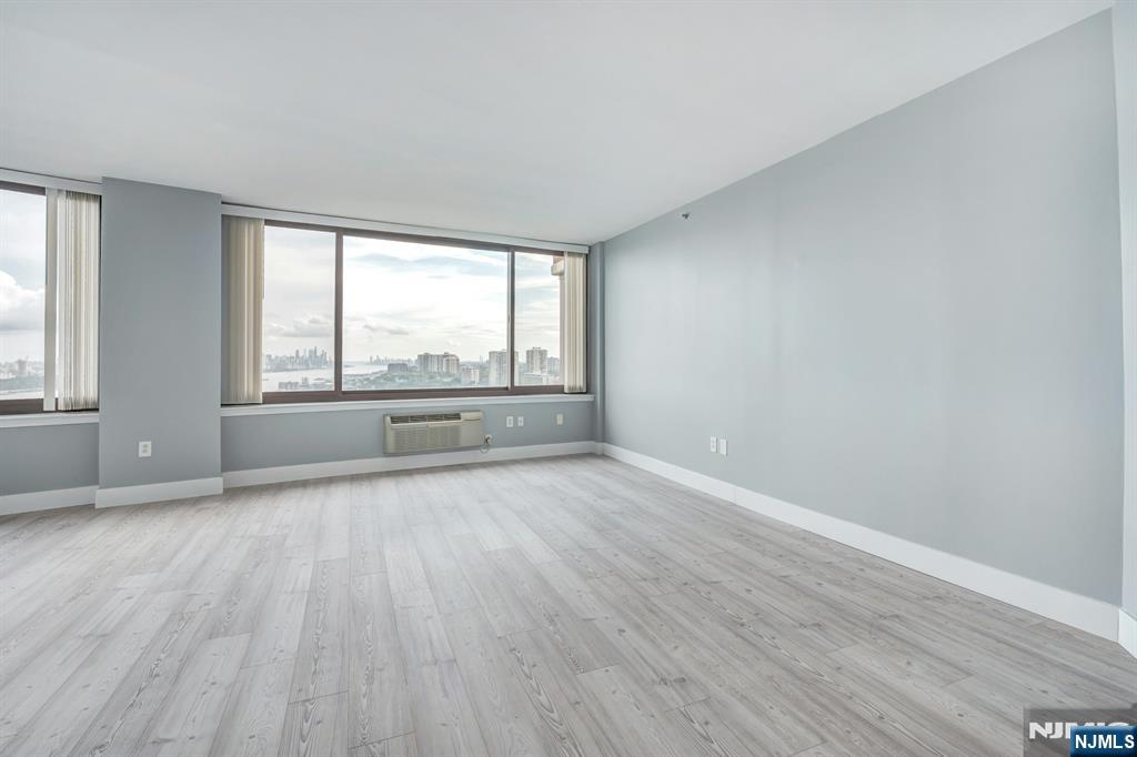 100 Old Palisade Road 3406 - Photo 4