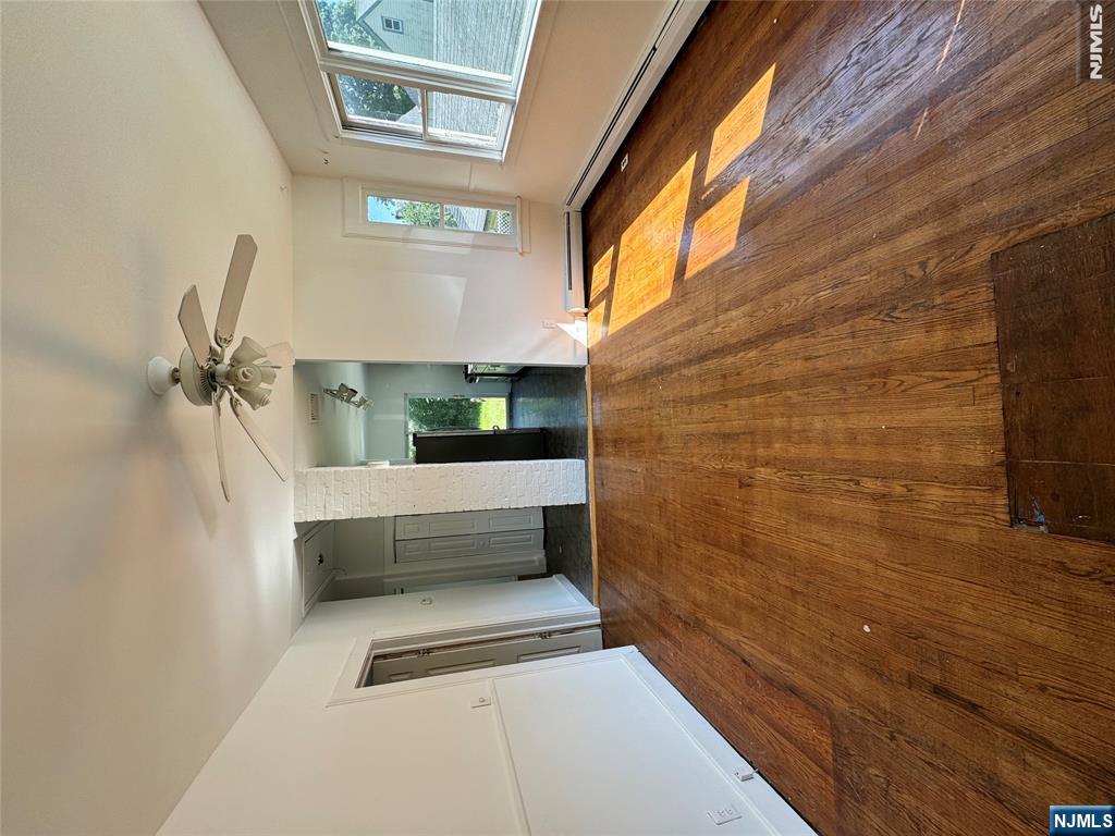 18 Union Avenue - Photo 4