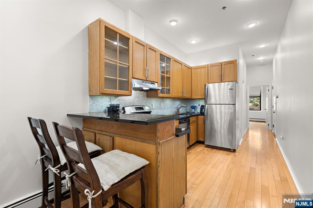 805 Park Avenue 1R - Photo 4