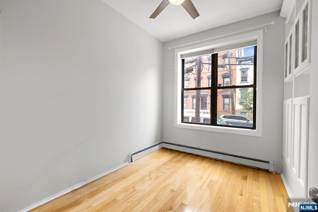 805 Park Avenue 1R - Photo 5