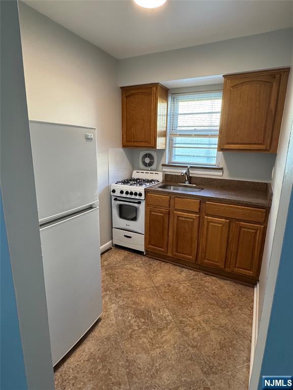 325 Essex Street K - Photo 5