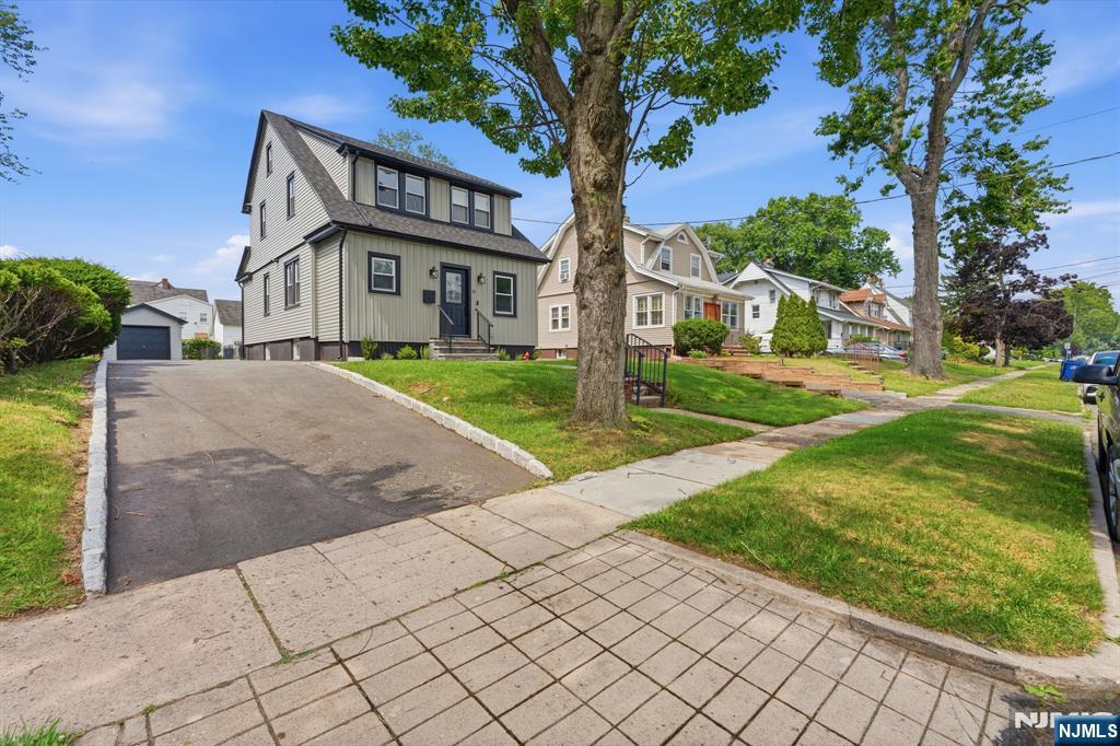 61-63 Ross Ave, Hackensack, NJ 07601