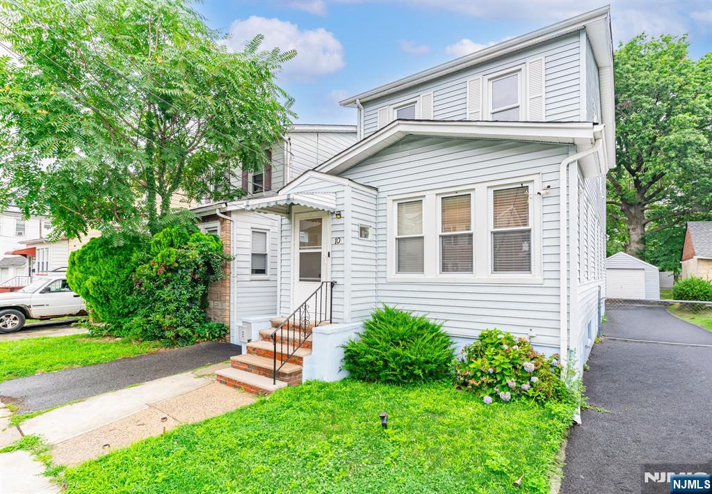 10 Lentz Place - Photo 1