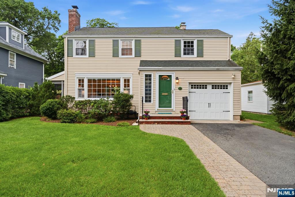 1st image of 10 College Ave, Montclair, NJ 07043 | MLS# 26027620