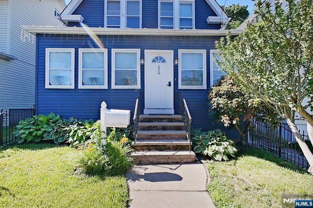 229 1st Street - Photo 3
