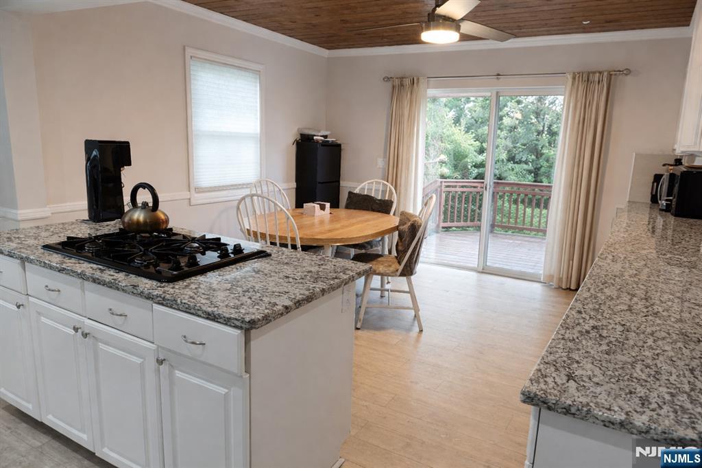 3-11 Pickett Place - Photo 3