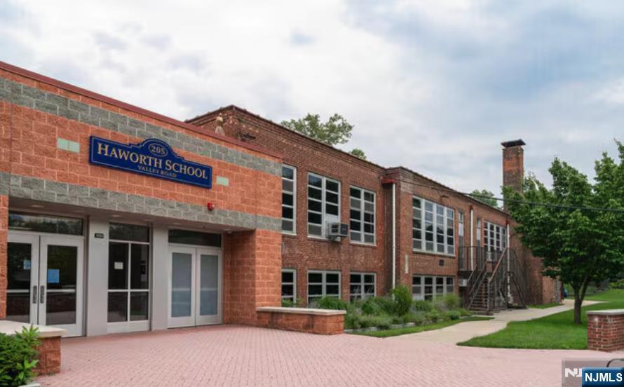 0 Garfield, Haworth, NJ 07641