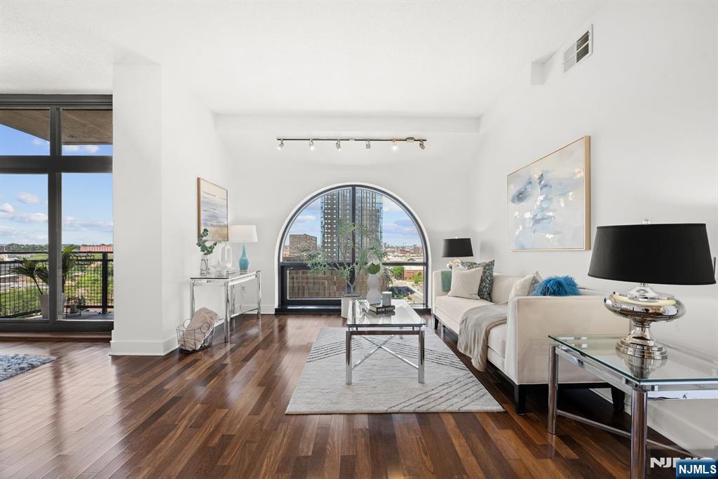 159 2nd Street 1104 - Photo 4
