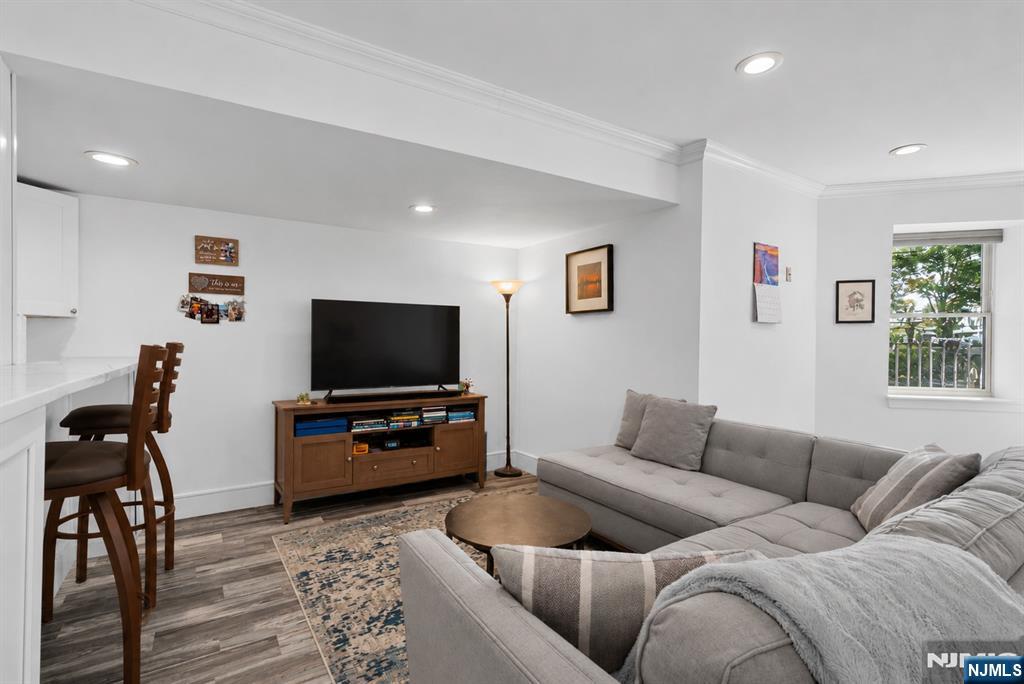901 Palisade Avenue 1 - Photo 5