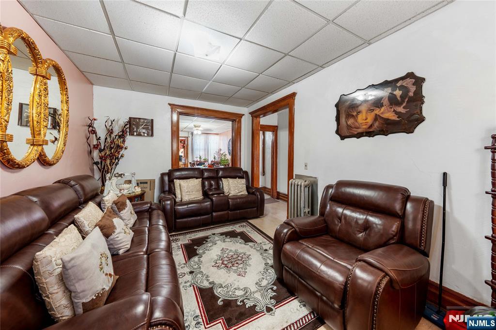 149 Howe Avenue - Photo 4