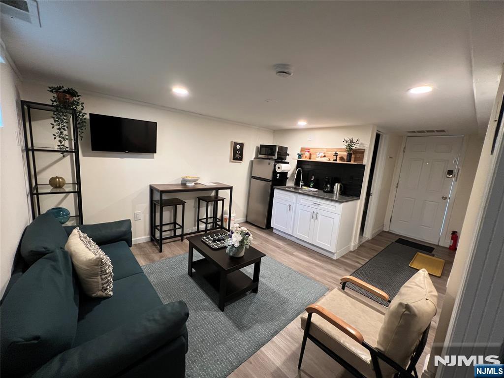 74 Chambers Street - Photo 10
