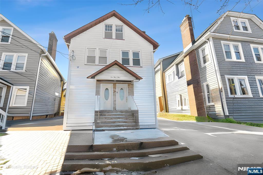 254 Franklin Street - Photo 1