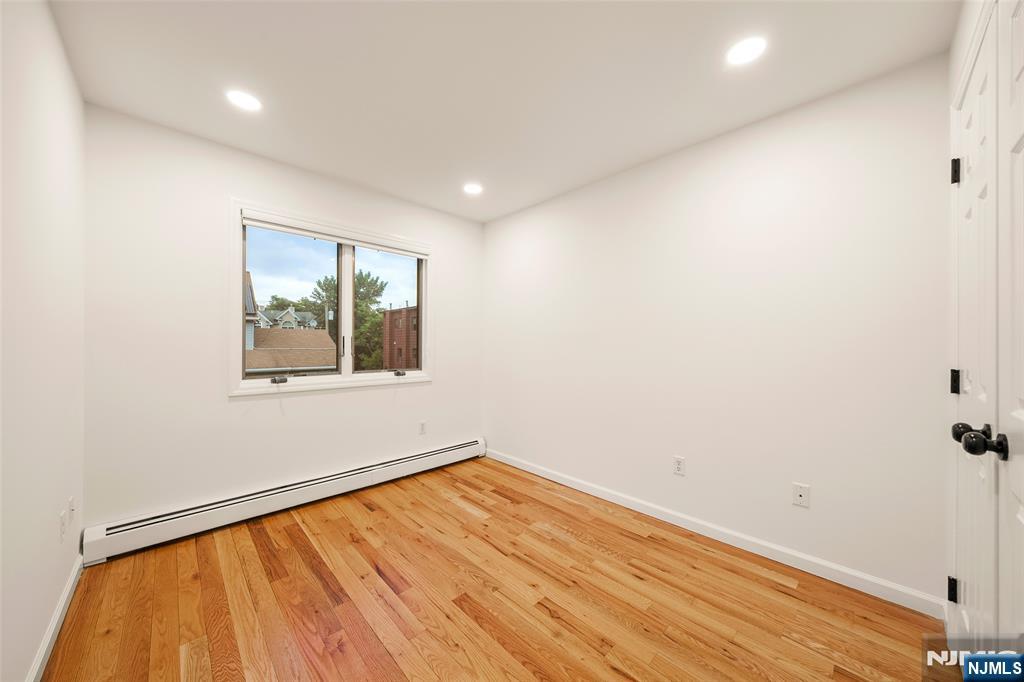 157 English Street — photo 19