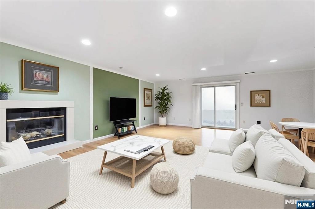 127 Clark Avenue — photo 19