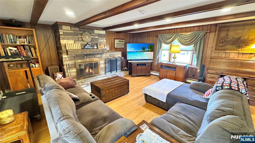 100 Westminster Pl, Saddle Brook, NJ 07663