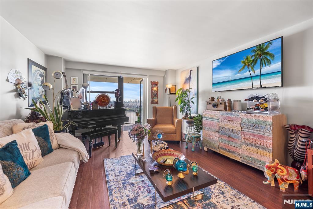 7855 Boulevard #26G