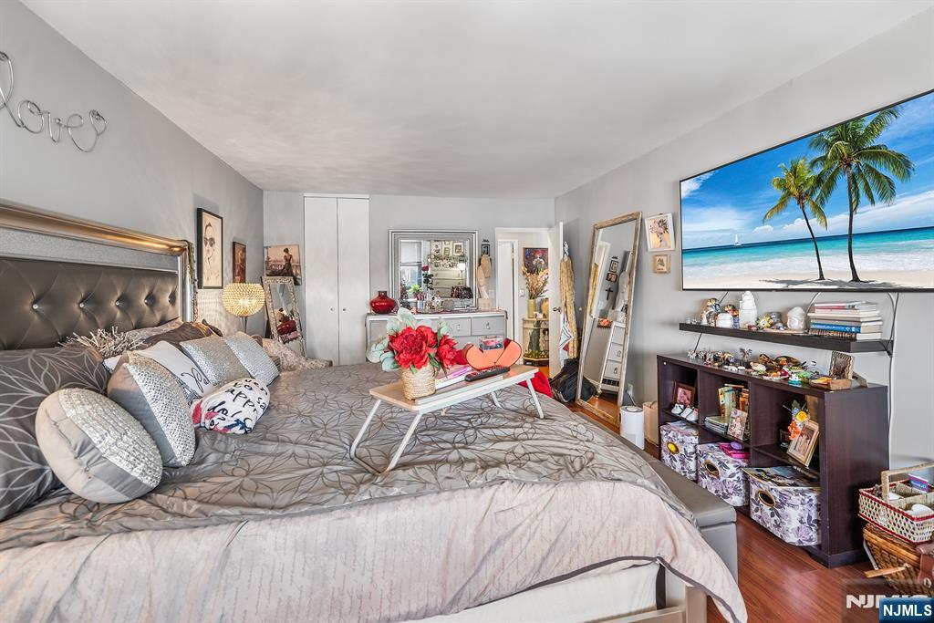 7855 Boulevard #26G