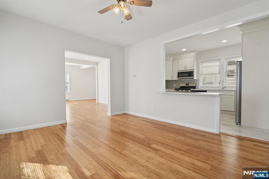 403 Abington Avenue 2 - Photo 5
