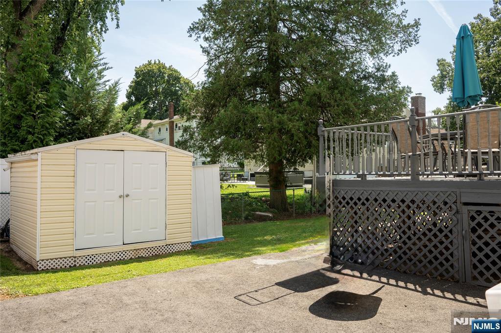 40 Oaktree Lane — photo 44
