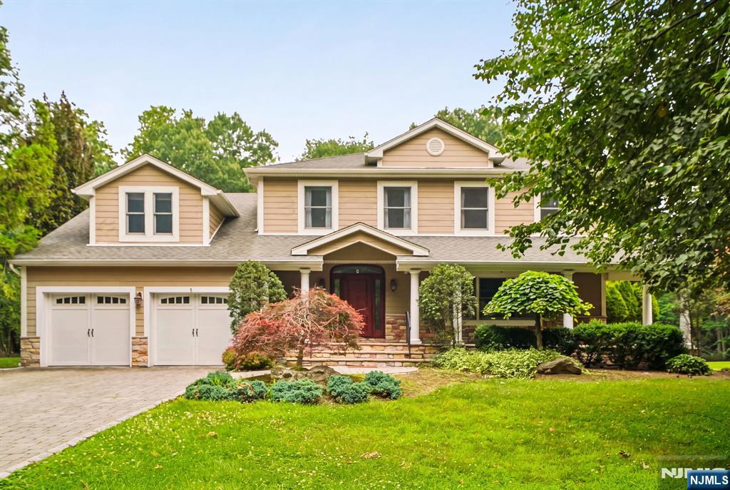 Single family home for sale at 5 Fairfield Ct, Demarest, NJ 07627 | MLS# 26027712