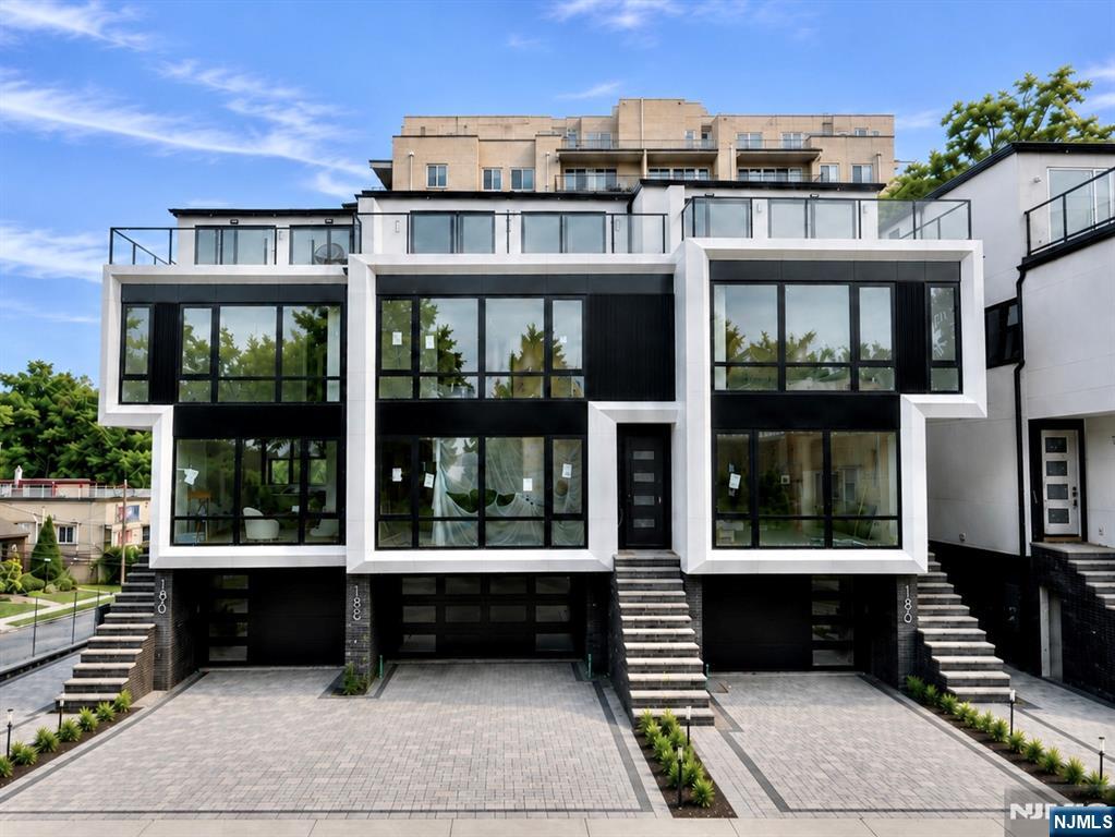 190 Prospect Street, Fort Lee NJ — listing photo