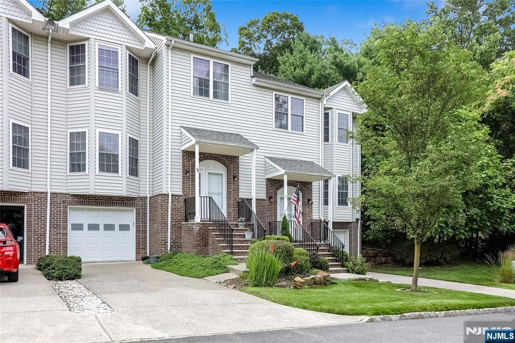 49 Rockcreek Terrace - Photo 1