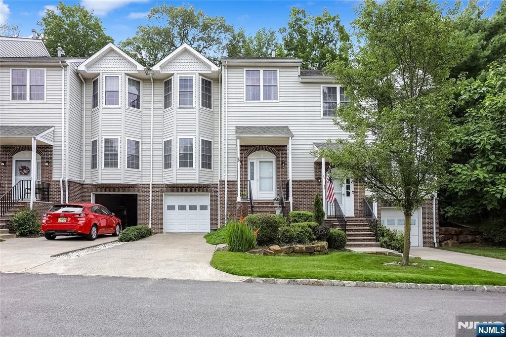 49 Rockcreek Terrace - Photo 2