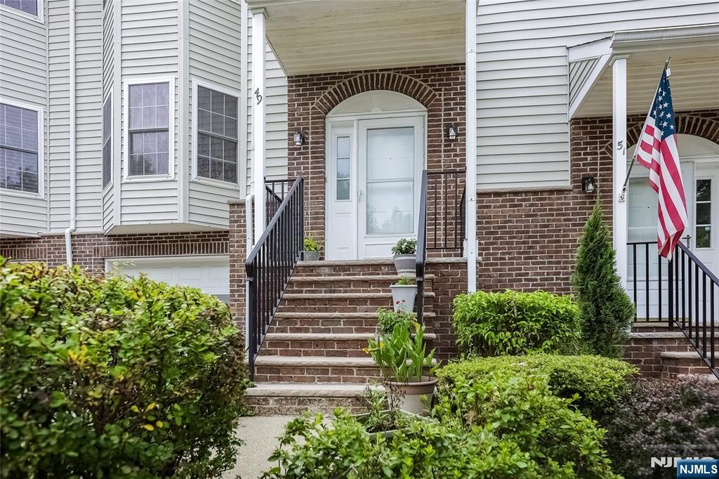 49 Rockcreek Terrace - Photo 4