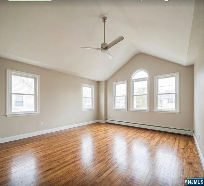 408 7th Street B - Photo 3