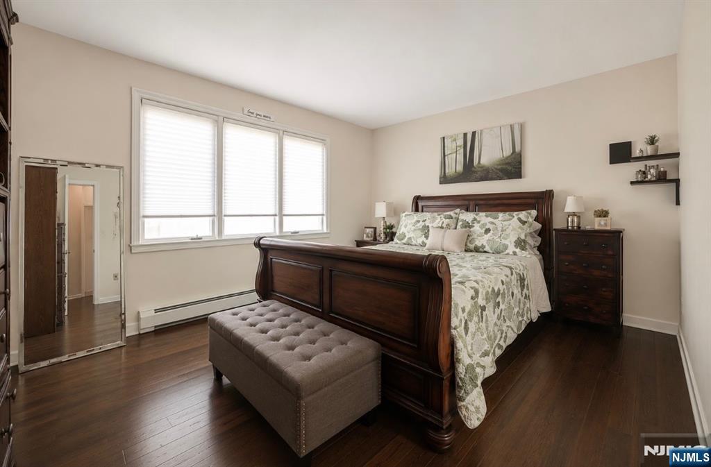 408 7th Street B - Photo 4