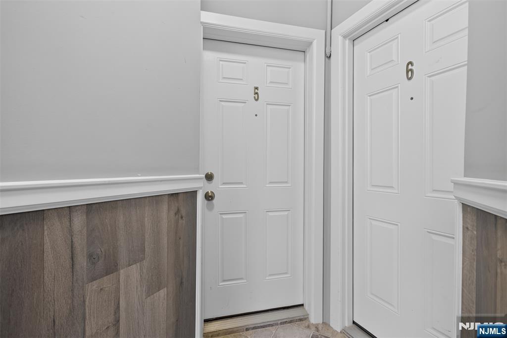 413 70th Street 6 - Photo 4