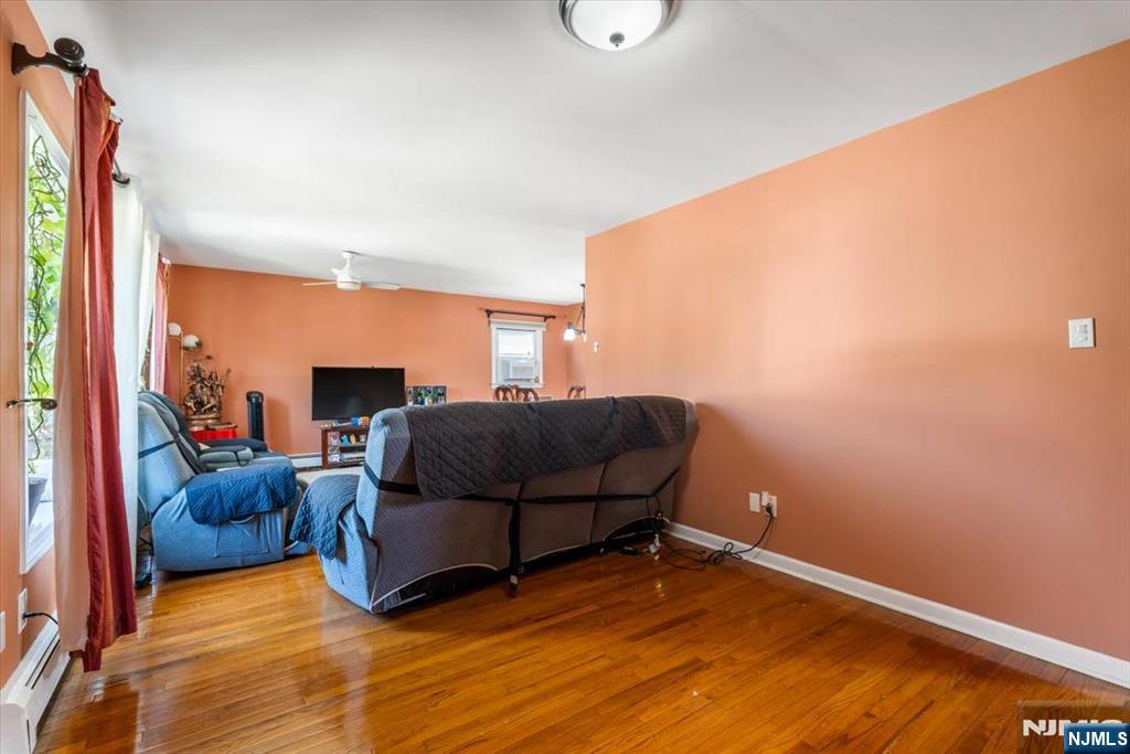 375 Washington Ave, Rutherford, NJ 07070