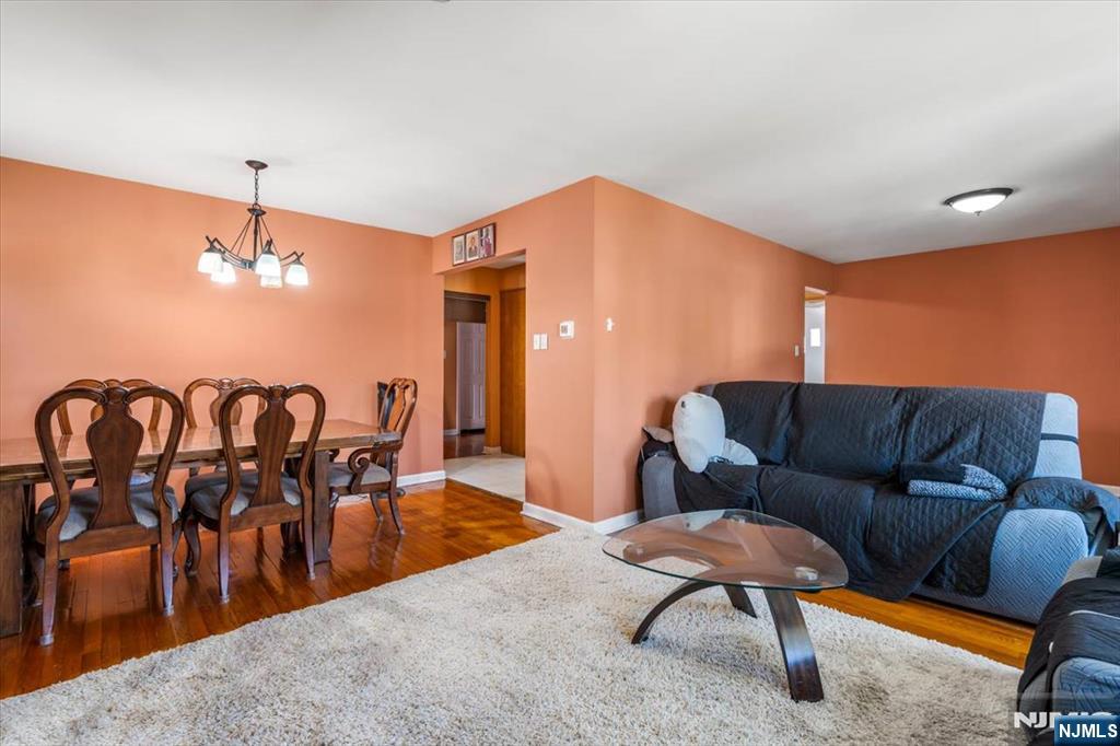 375 Washington Ave, Rutherford, NJ 07070
