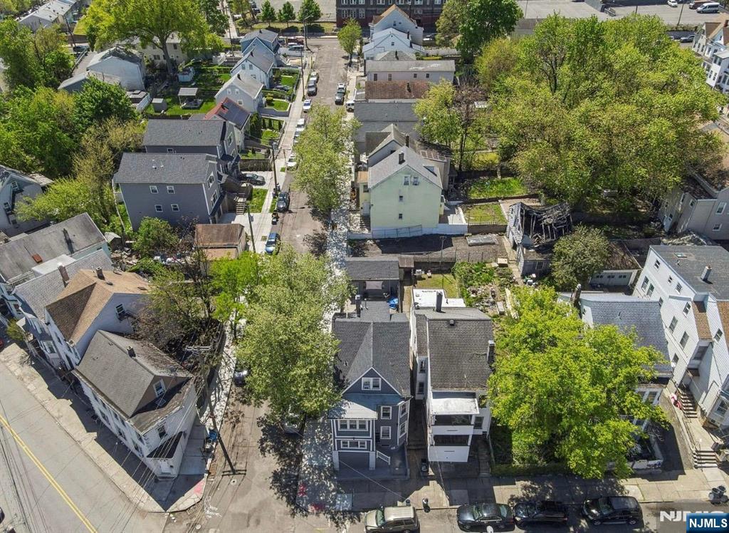 7 Belle Avenue 1 - Photo 2