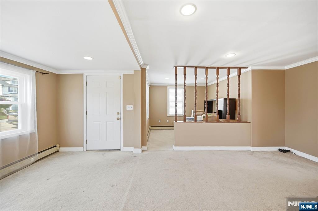 Homes for sale in Lyndhurst, NJ | 719 Teneyck Ave, Lyndhurst, NJ 07071 | MLS# 26027765
