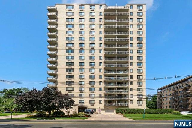 307 Prospect Avenue 10G
