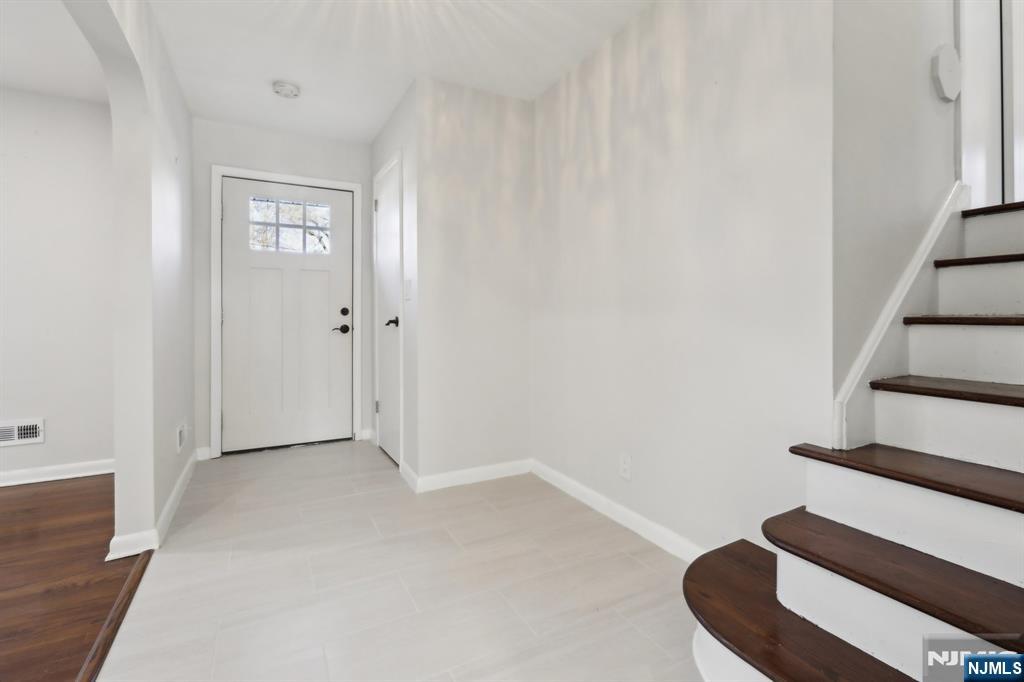 287 Country Club Drive - Photo 3