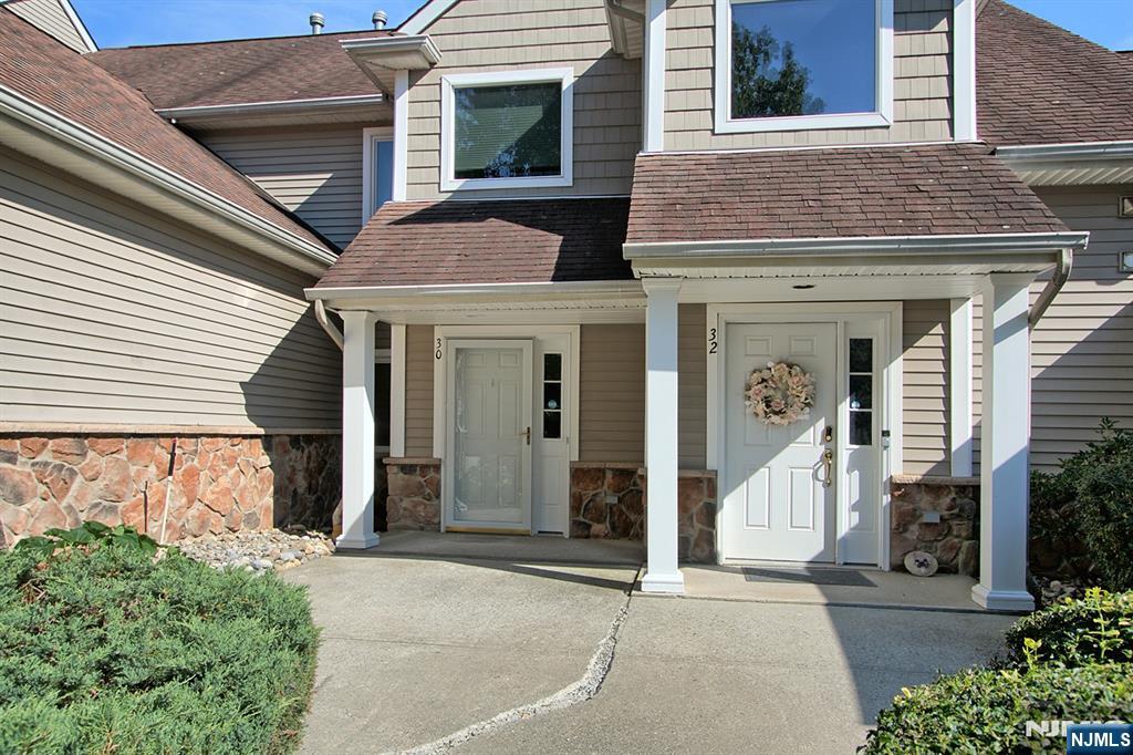 30 Bourne Circle 1203 - Photo 3