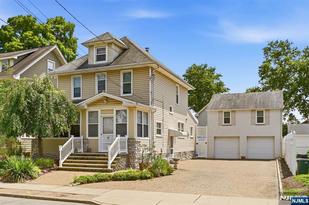 72 Maitland Avenue - Photo 1
