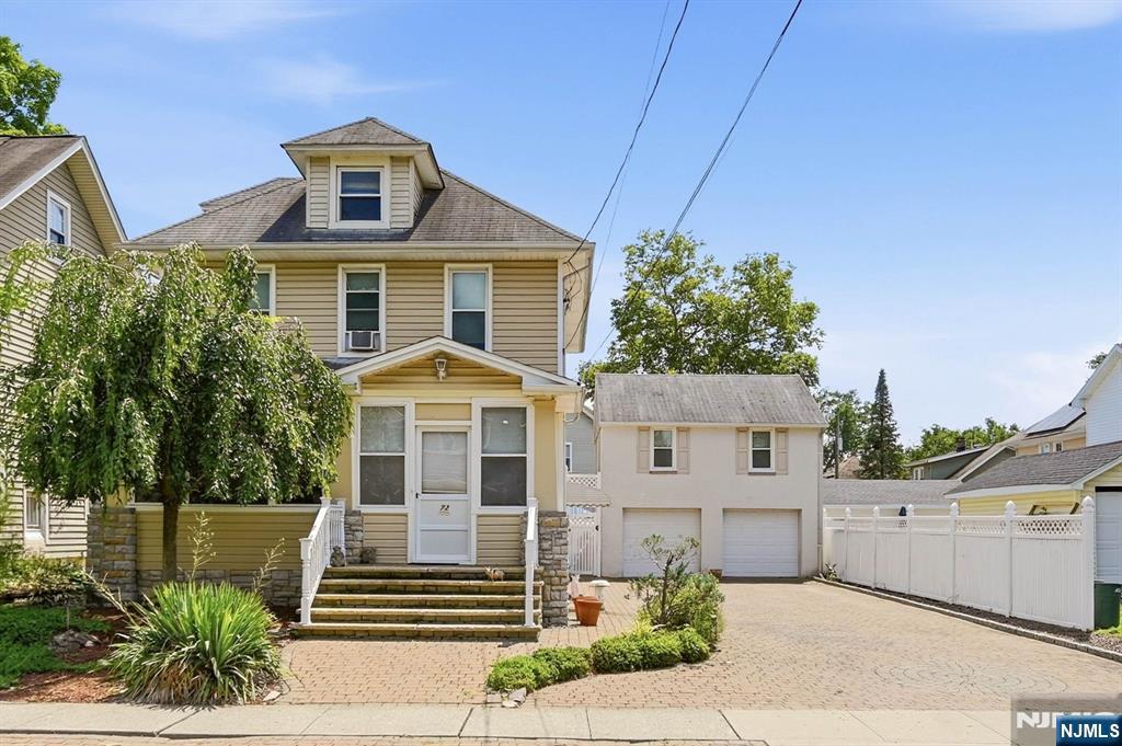 72 Maitland Avenue - Photo 2