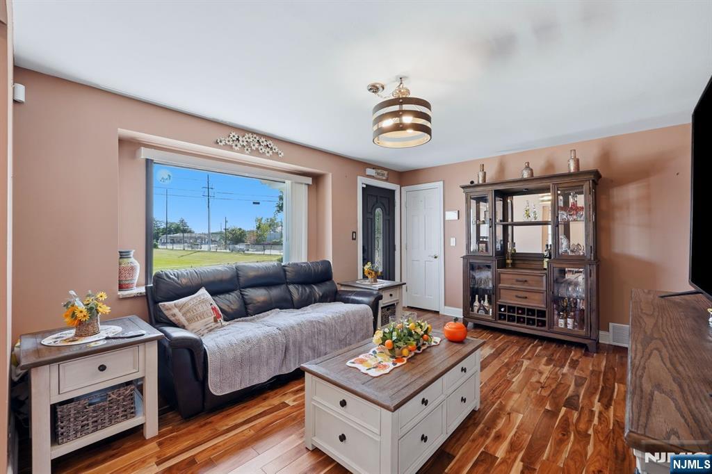 153 Stefanic Avenue - Photo 4